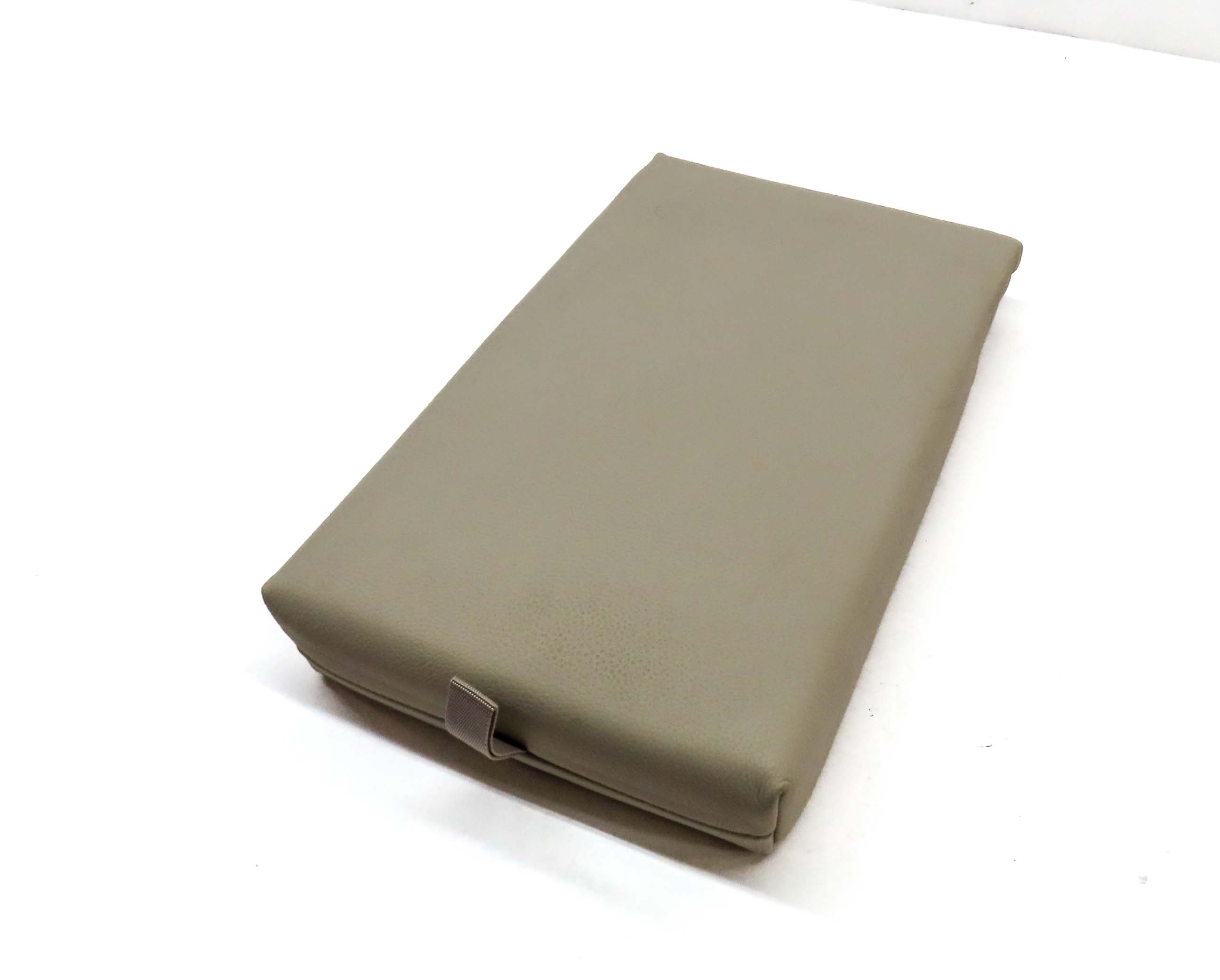 2015 BMW 428Xi COUPE (F32) REAR CENTER SEAT ARMREST w/CUPHOLDER(Oyster) — exact item pictured